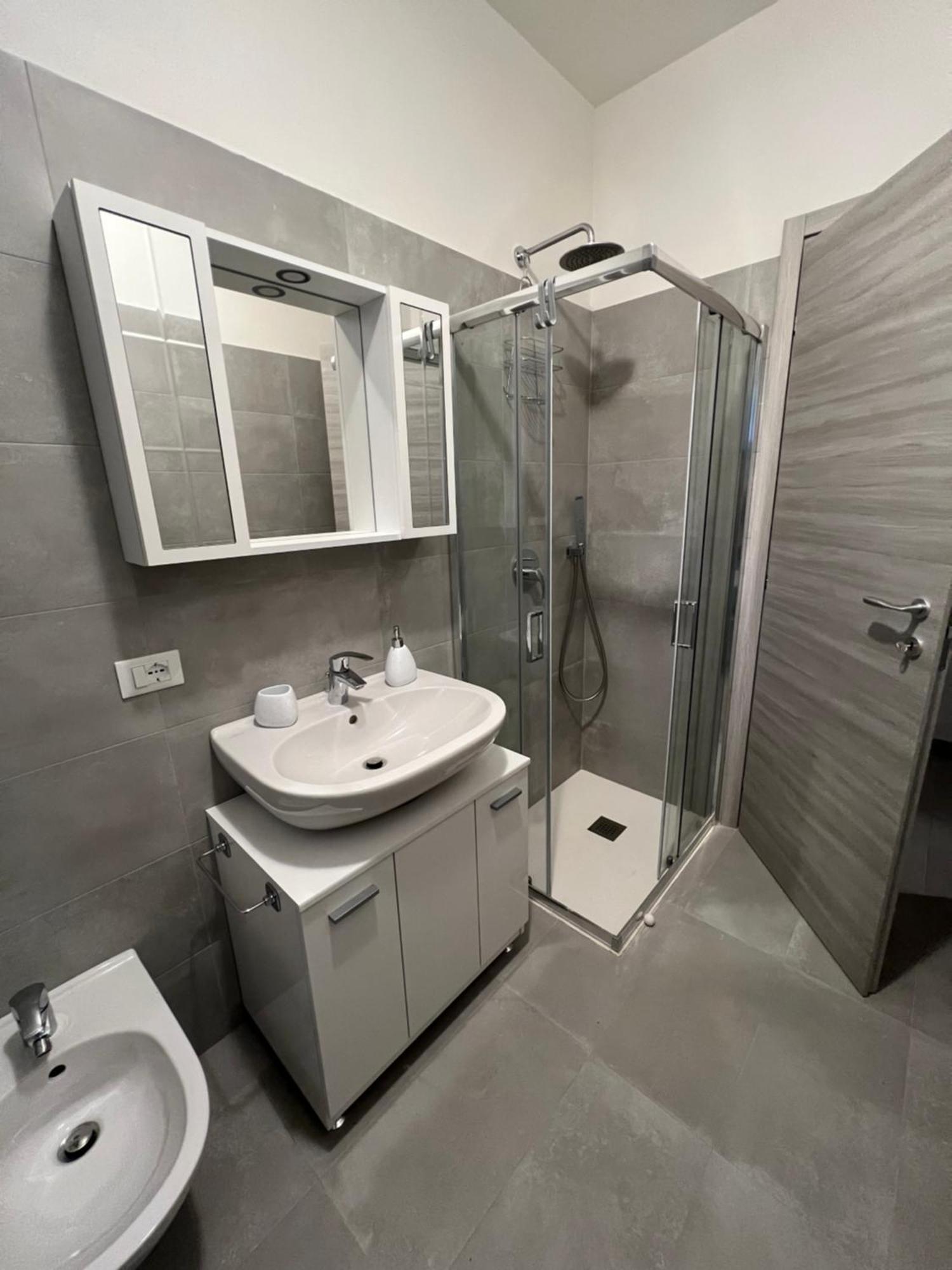 Appartement La Vela à Sirmione Extérieur photo
